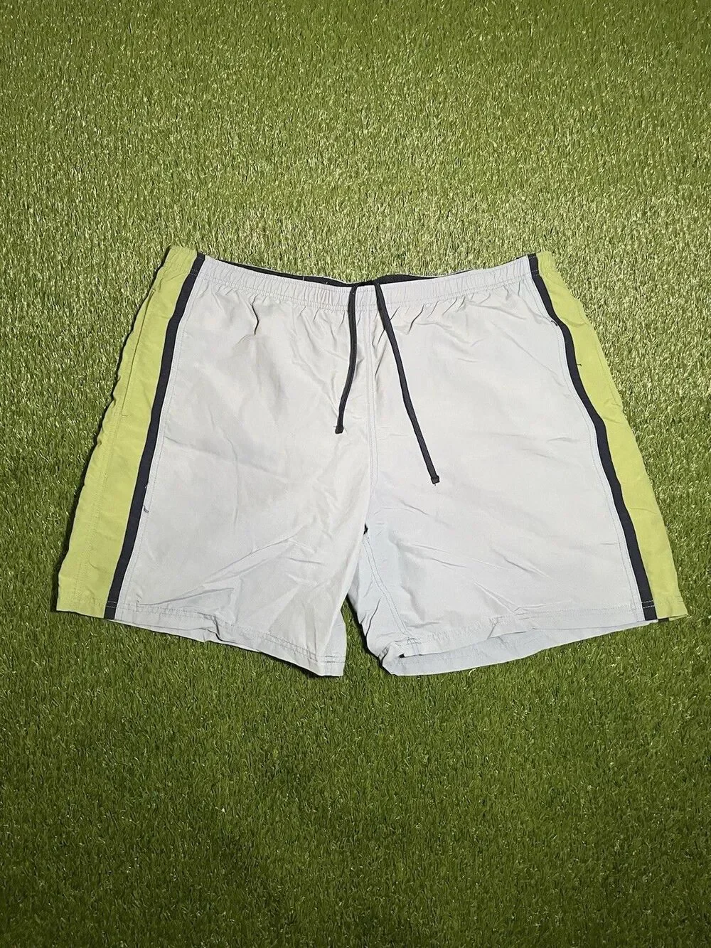 L.L. Bean Swim Trunks Colorblock Light Blue Green Men's XXL Drawstring Lined